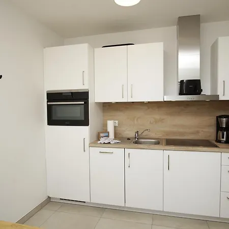 Apartamento Rex Rugia Fewo15-6 Mit Schwimmbad Und Saunanutzung Im Ahoi-erlebnisbad Sellin Lobbe