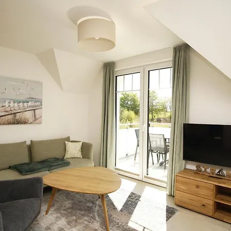 Rex Rugia Fewo15-6 Strandnah,balkon,sauna,pool Apartment Lobbe