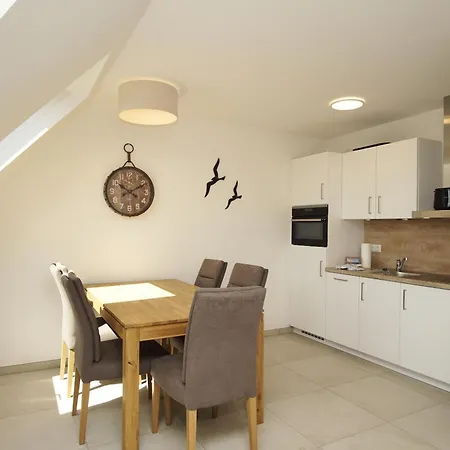 Rex Rugia Fewo15-6 Mit Schwimmbad Und Saunanutzung Im Ahoi-erlebnisbad Sellin * Lobbe